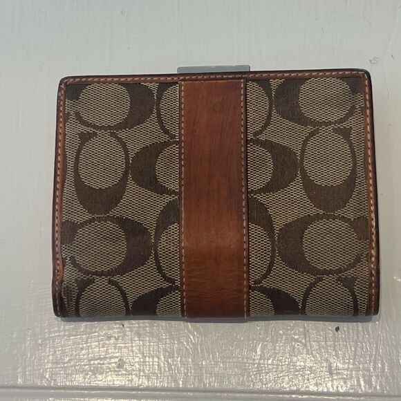 COACH KISSLOCK WALLET Brown Monogram Leather/Fabric - Picture 2 of 5